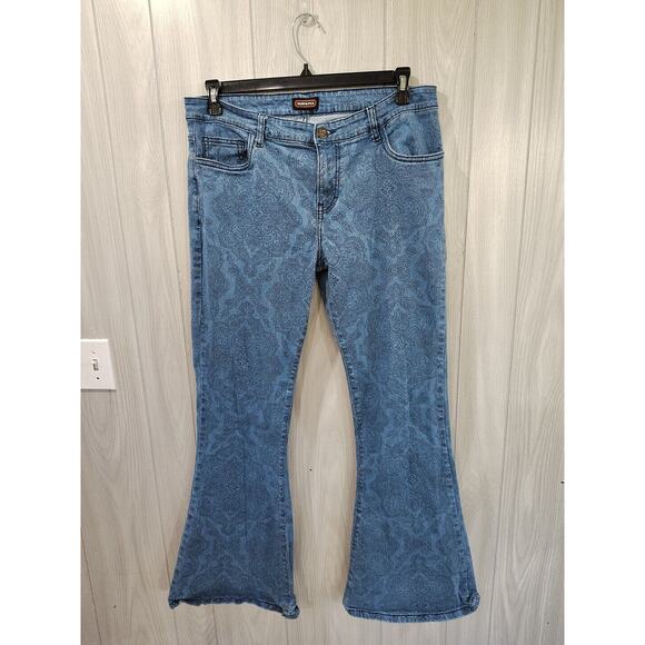 Women's Run And Fly All Over Print Flare Leg Jeans Size 36L Hipster Retro - Picture 1 of 11